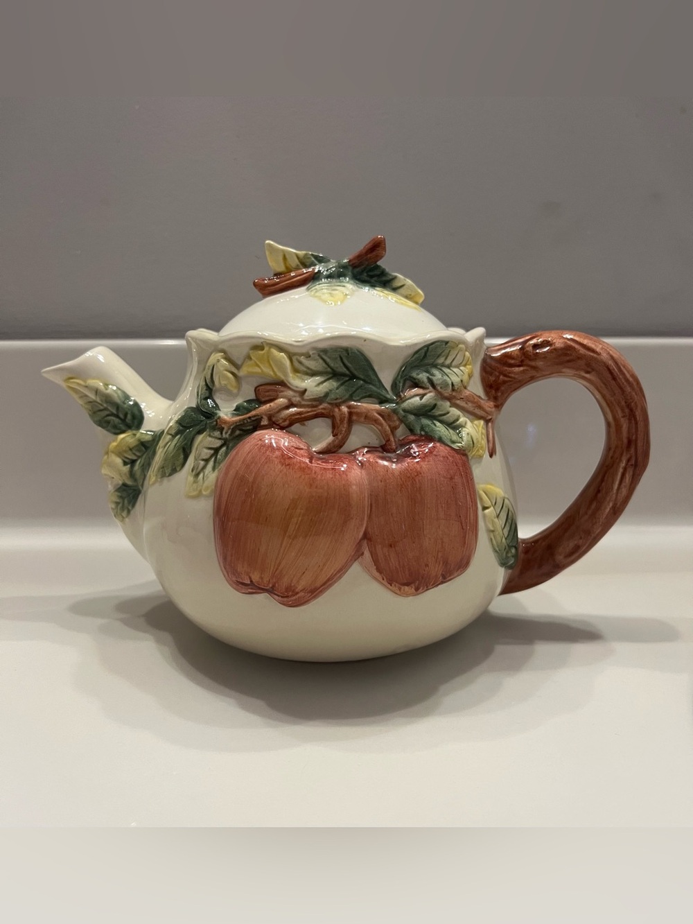 Vintage 1991 CBK Ltd. Raised Apple Branch Design Teapot with Lid